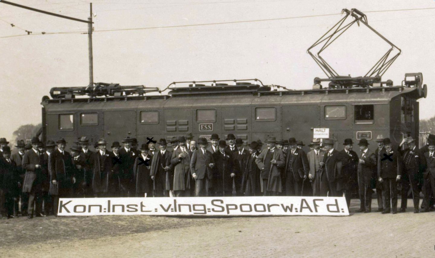 1925-eerste elektrische trein heemaf-zoom